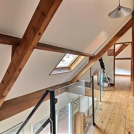 Annonce Professionnelle. Maison Idealement Situee A 100 M De La Plage, 3 Chambres, 7 Couchages Max. Vila