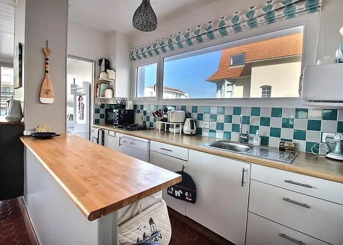 Annonce Professionnelle. Maison Idéalement Située à 100 M De La Plage, 3 Chambres, 7 Couchages Max. Villa Hardelot-Plage