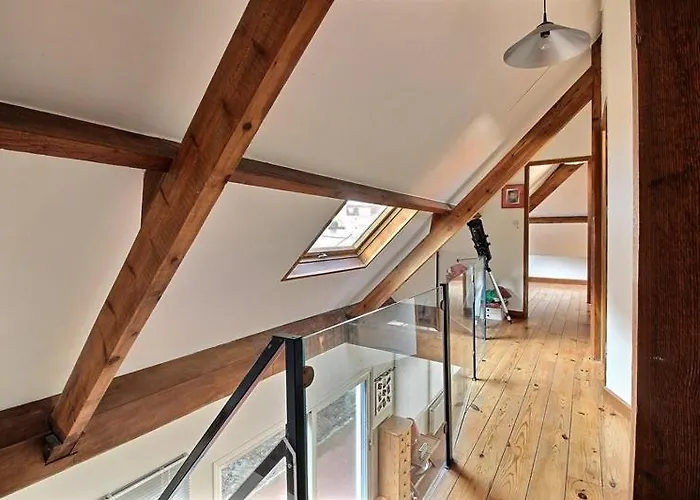 Annonce Professionnelle. Maison Idéalement Située à 100 M De La Plage, 3 Chambres, 7 Couchages Max. Villa